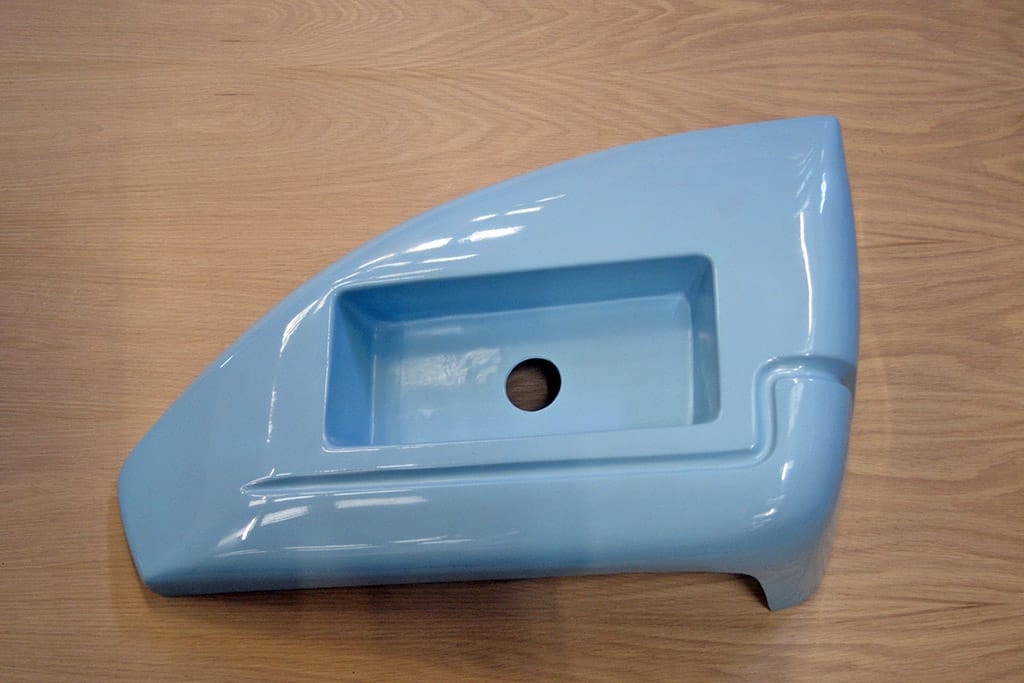 Bumper corner (light blue) lights and fixings not supplied Motorhome
